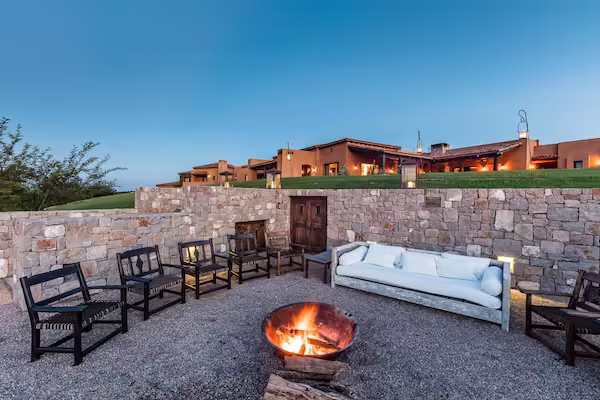 Guayascate lodge exterior